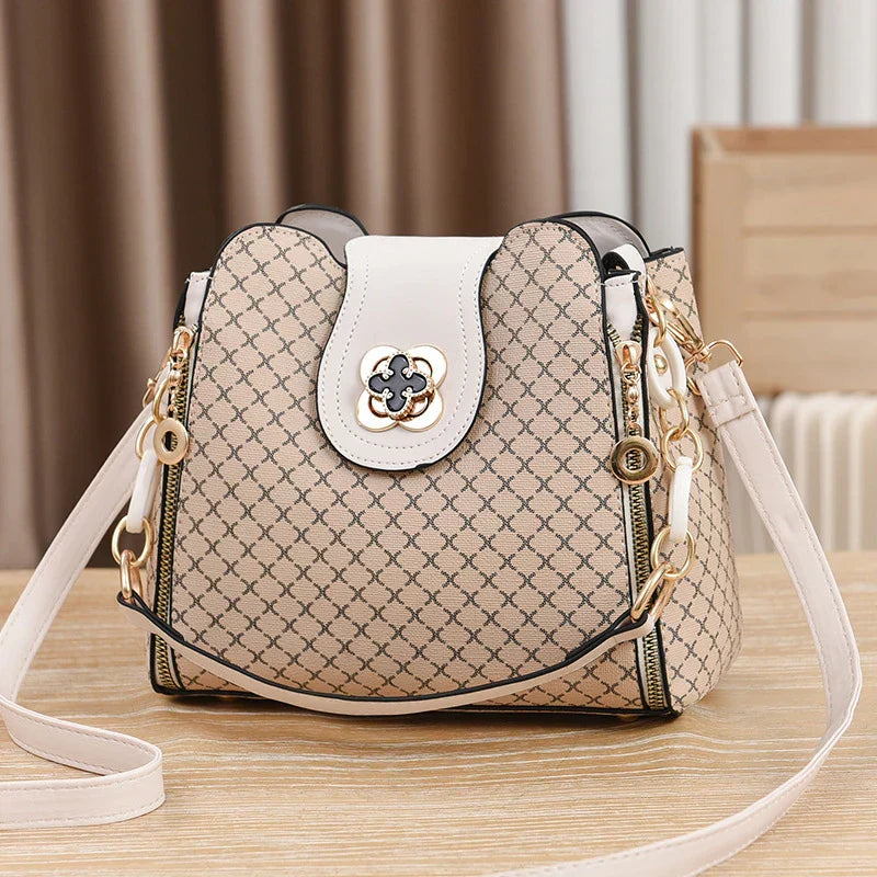 Élise & Fils – Charm Bag