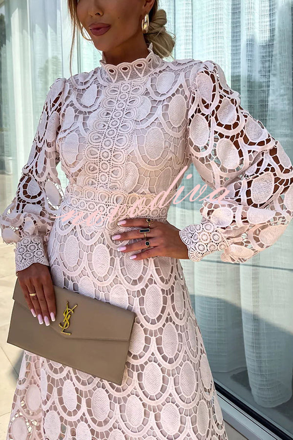 Amara – Romantic Elegant Midi Dress