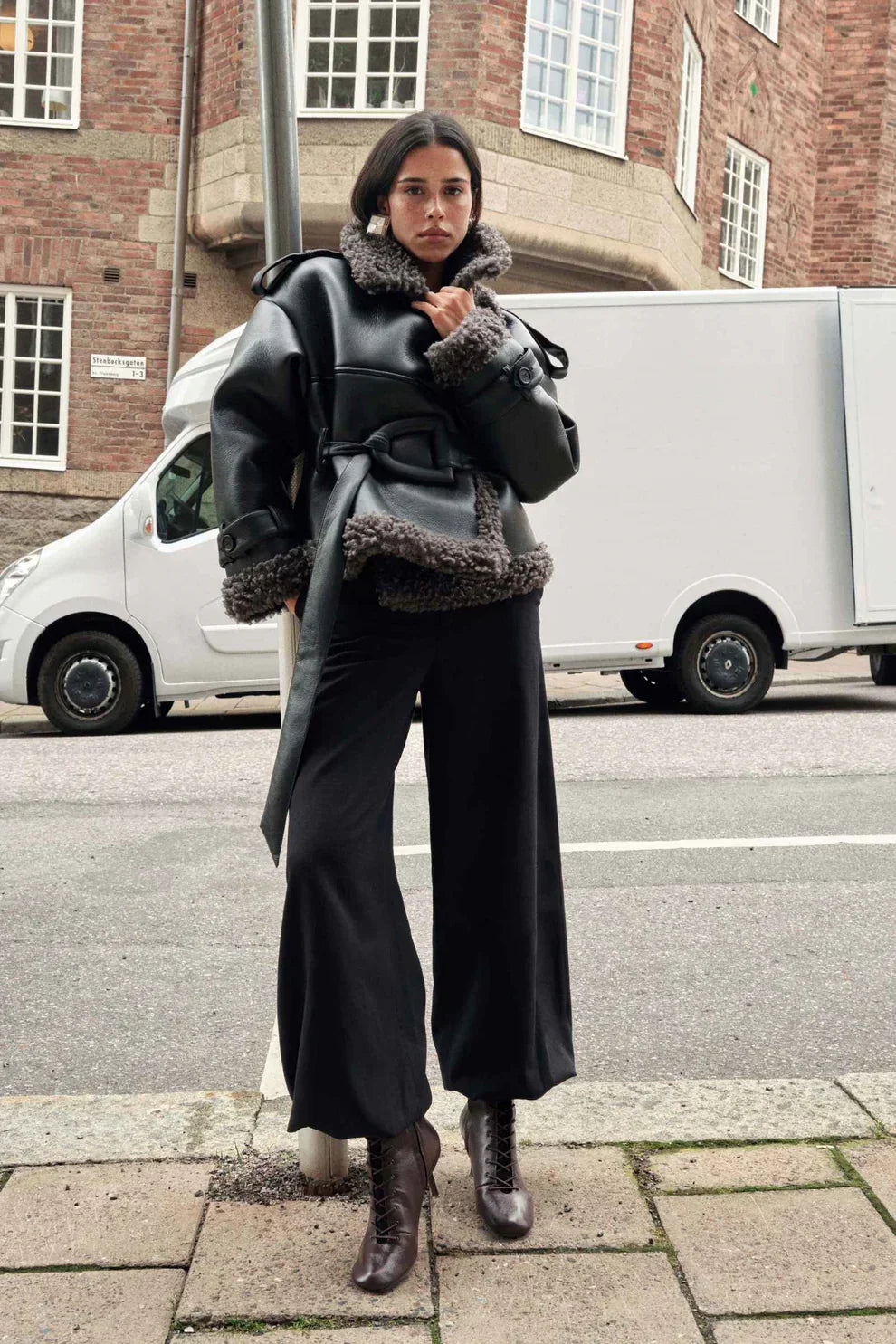 Roselle Manchester Short Coat